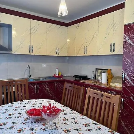 Apartament Spacious Apartment-balcony-close Bus Station-self Checkin 24hr-30 Min Airport *
