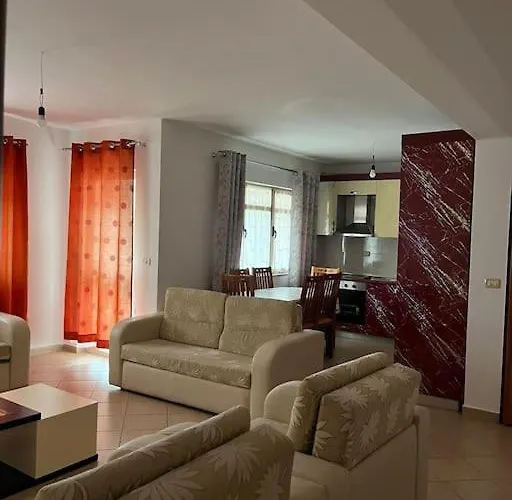 Spacious Apartment-balcony-close Bus Station-self Checkin 24hr-30 Min Airport شقة *